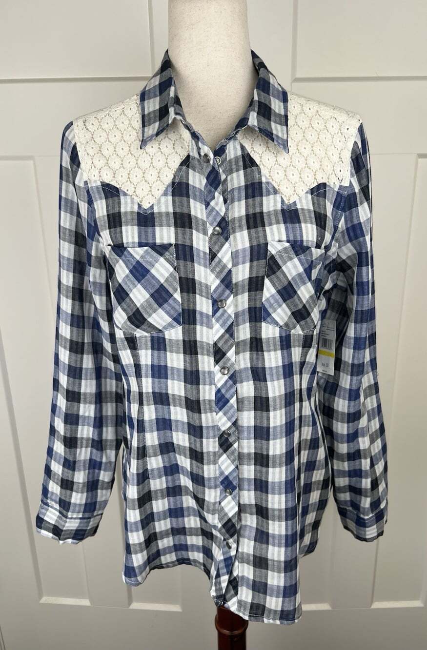 NWT Two by Vince Camuto Western Plaid Shirt M Lace Yoke Pearl Snap Cotton